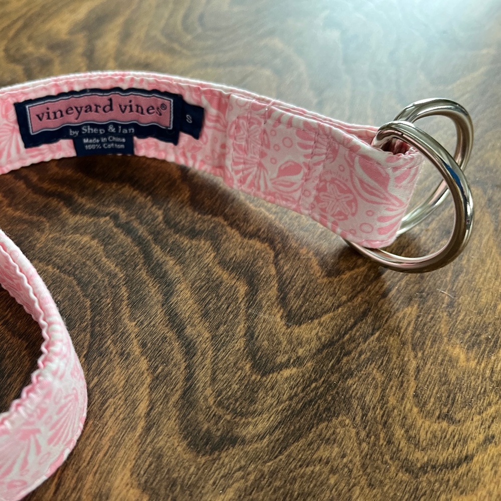 Vineyard Vines Pink and white belt